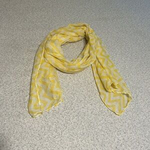 VICTORIA LELAND DESIGNS | lightweight chevron pattern skinny scarf